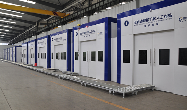 This is the production workshop of transformer oil tanks.